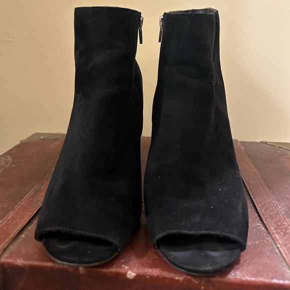 Merona Heeled open toe booties, Black, size 9 1/2 - Picture 2 of 3